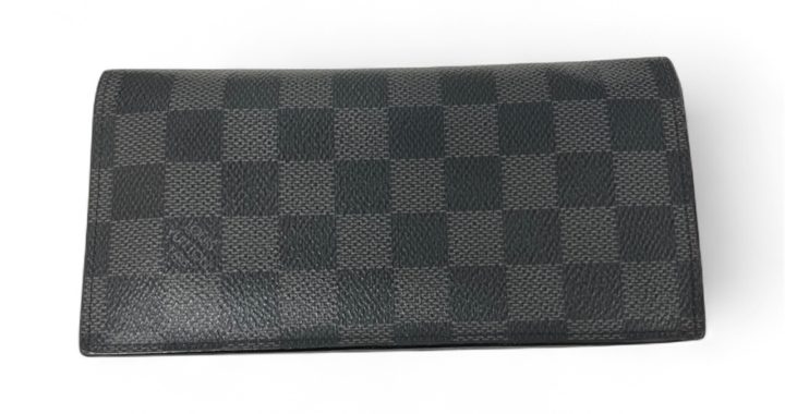 文京区のルイヴィトンダミエ長財布の買取なら「買取大吉」文京春日駅前